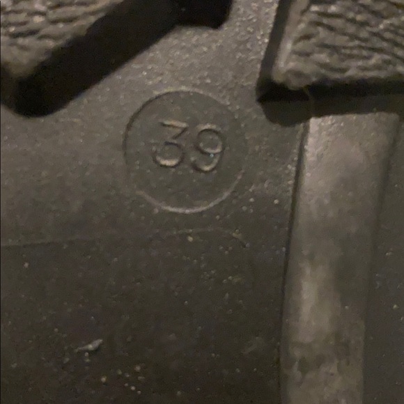 Burberry Rain Boots - Picture 6 of 6